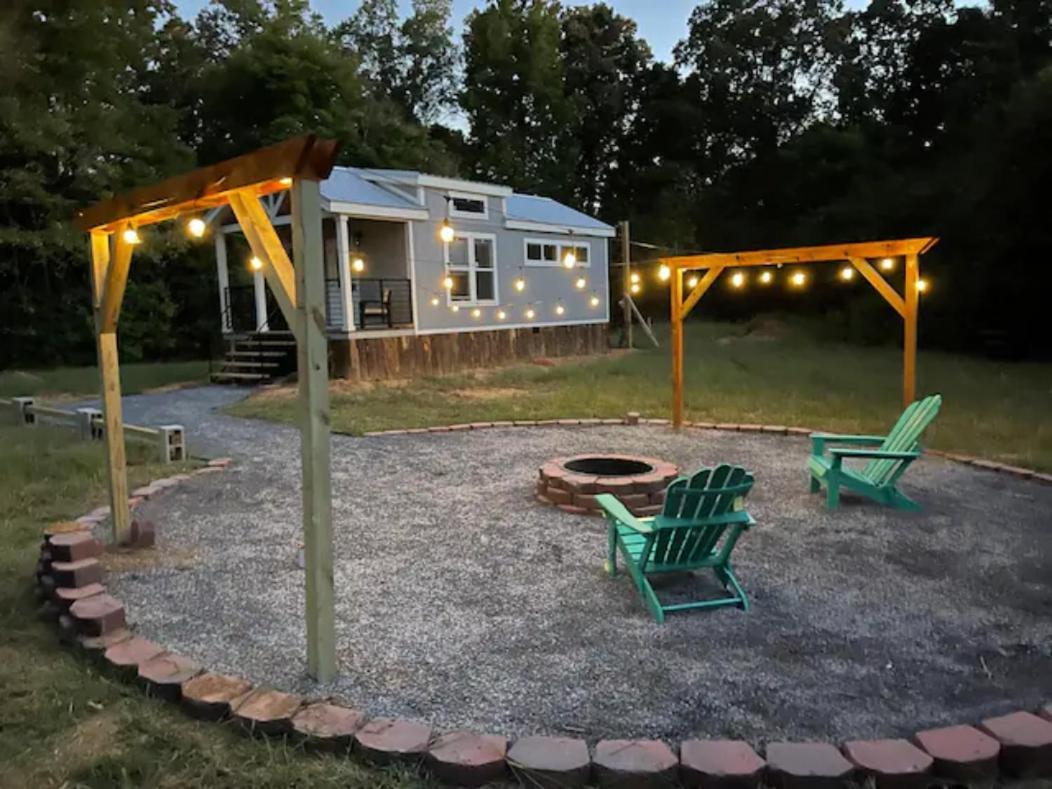 Charming Tiny Home! Close To Oxford, Sardis Lake, Safari Animal Zoo المظهر الخارجي الصورة